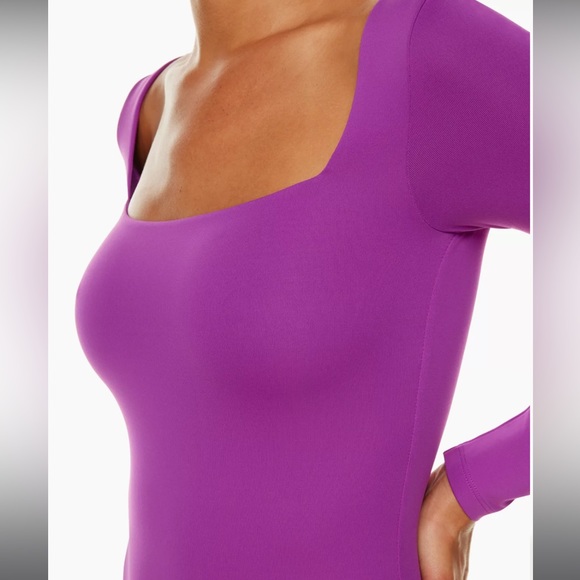 Aritzia contour, bodysuit M - Picture 3 of 8